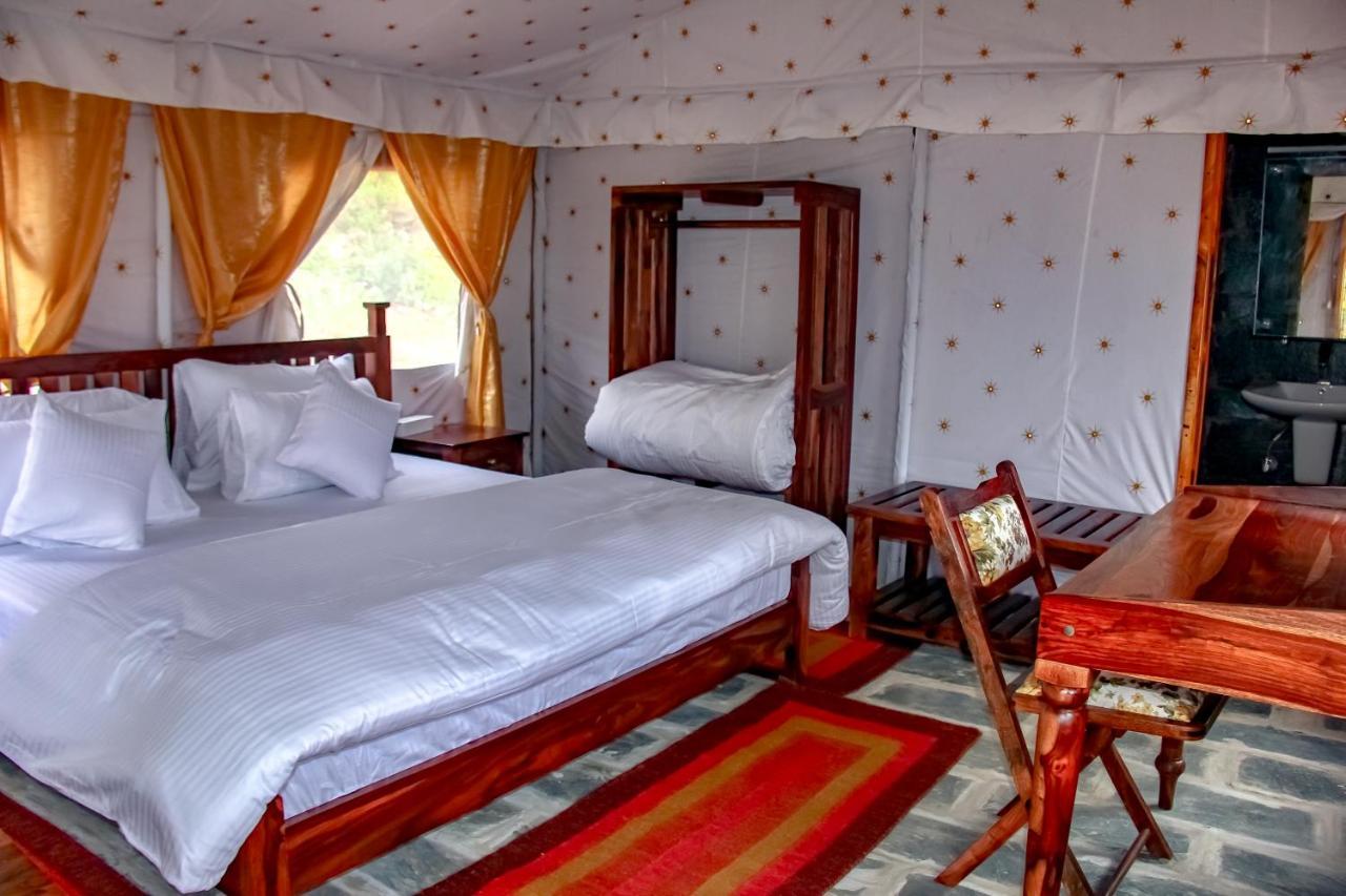 Cbb - Camp Bir Billing Hotell Exteriör bild