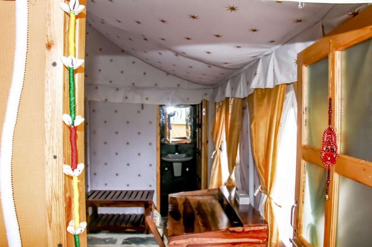 Cbb - Camp Bir Billing Hotell Exteriör bild